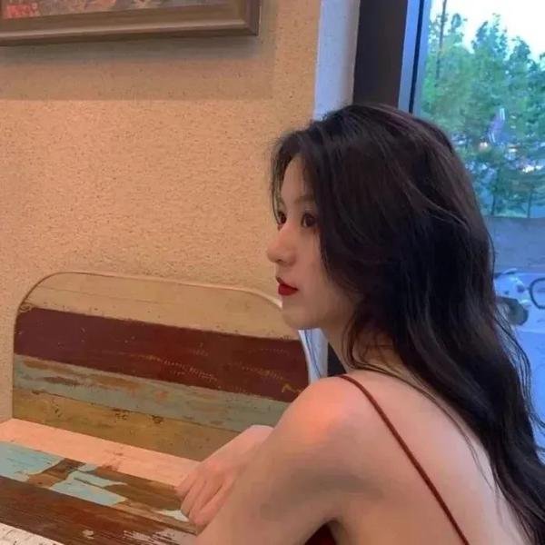 姐妹狂欢行